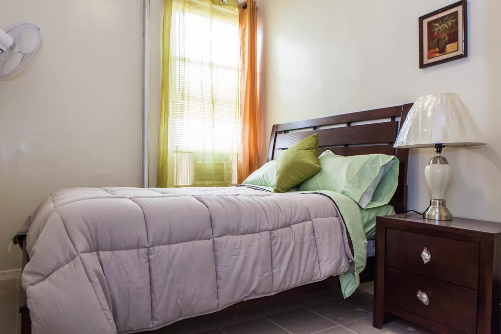 ניו יורק Studio And 1 Bedroom Apartments - Bronx מראה חיצוני תמונה